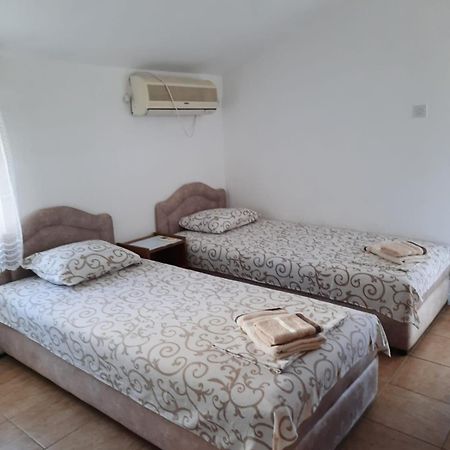 Apartmani Pulic Ulcinj Exterior photo